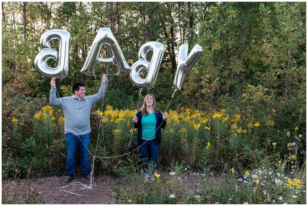 Wisconsin Lion's Den Park Pregnancy Announcement Photographer