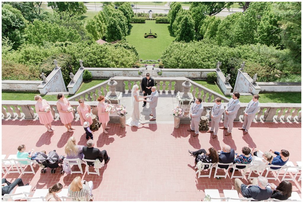 Villa Terrace | Milwaukee, WI Wedding Photographer | Happy Takes Photography
