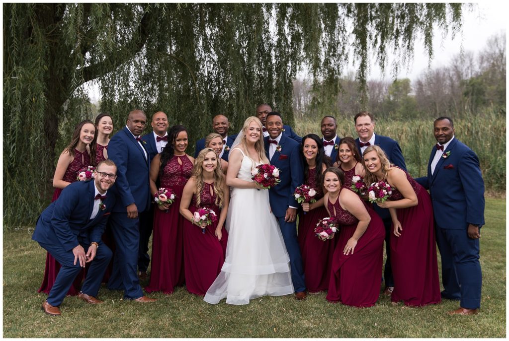 Milwaukee Navy and Maroon Wedding | Happy Takes Photography