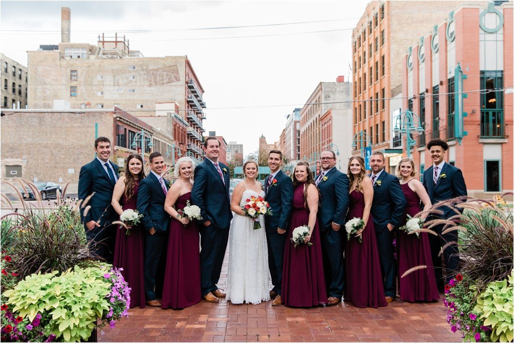 Milwaukee Wedding | Surg on the Water | Happy Takes Photography