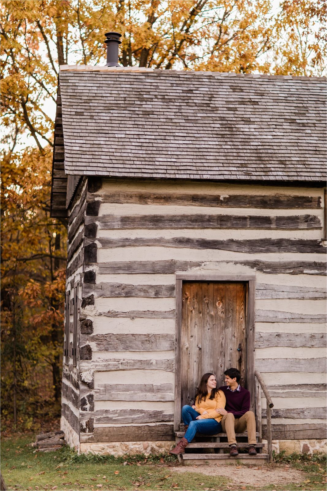 Engagement Session in the fall color